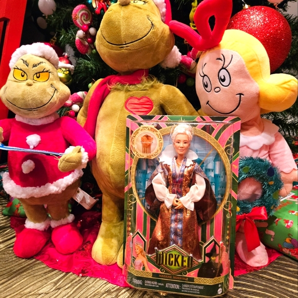 Wicked 3 Doll SET Madame Morrible, Glinda, and Elphaba Shiz University - Picture 10 of 12